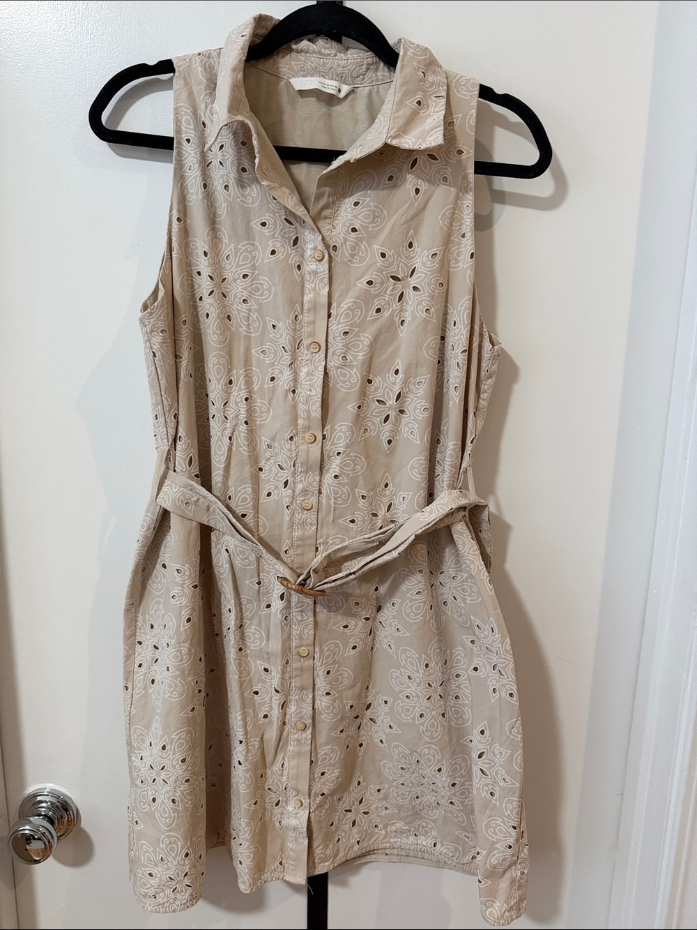 ZARA Sleeveless Beige Eyelet Shirt Dress with Tie Waist